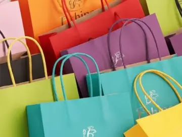 Custom Recyclable Kraft Paper Bags with Strong Handles